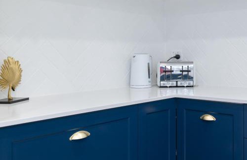 Willunga Casa | Brewers Haus - Willunga - C21 SouthCoast Holidays