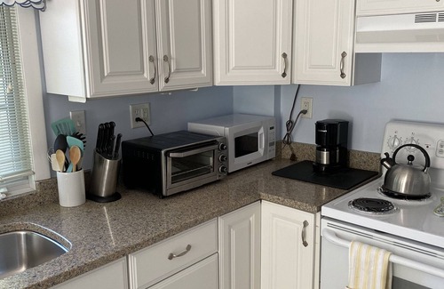 Brewster Casa | Brewster, MA Beach House con 1/2 milla de playa privada para su disfrute.