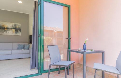 Dervio Apartamento | Brezza del lario Monolocale con giardino by Varenna Holidays