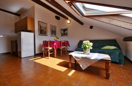 Deiva Marina Apartamento | Brezza di Mare Apartamento Deiva Marina 4 + 1 Tino