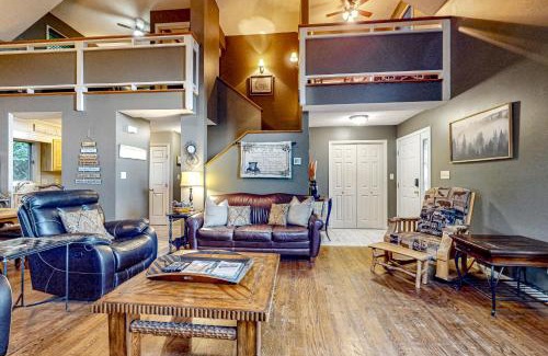 Blowing Rock Casa | Briarcliff Mountain View Lodge
