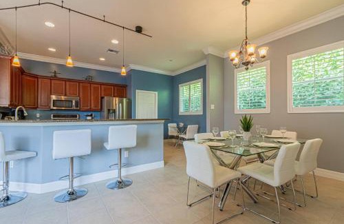 Central Naples Casa | Briarwood-1064 Tivoli Dr