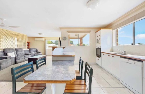 Bellara Apartamento | Bribie Island - 4bed Spacious Conjoined Unit