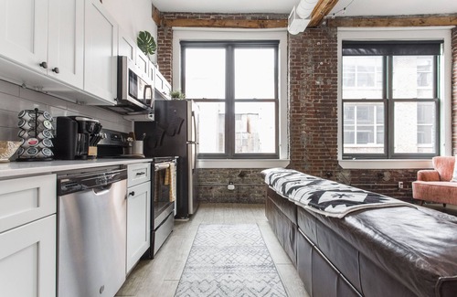 River Market Apartamento | Brick Loft Centrally Located