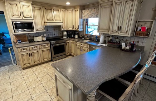 Ohioville Casa | Brick Ranch in Country Setting