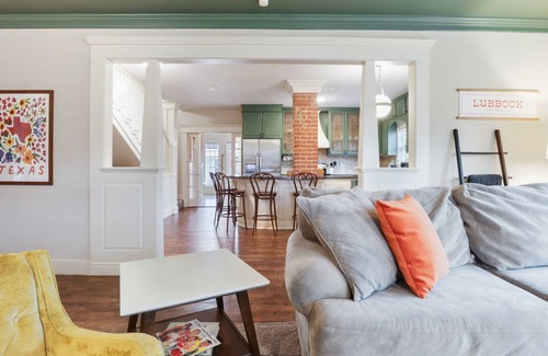 South Overton Casa | Brick Road Retreat - 3BR/2BA - Walk to Tech