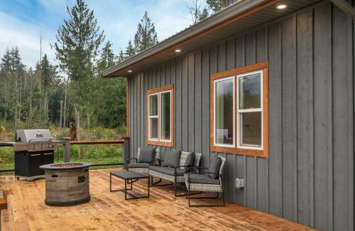 Strathcona Casa | Brickwood Cabin