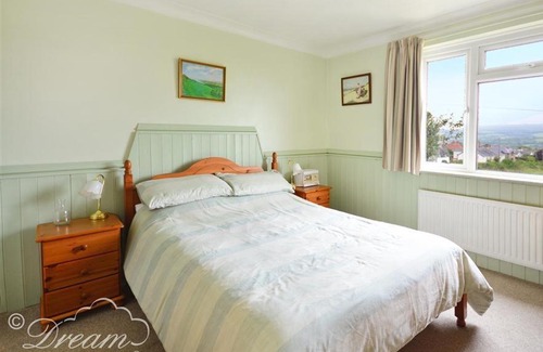 Puncknowle Casa | Bride Valley View, PUNCKNOWLE