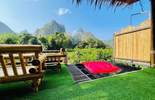 Phanom Otro | Bridge Hill Cafe Glamping