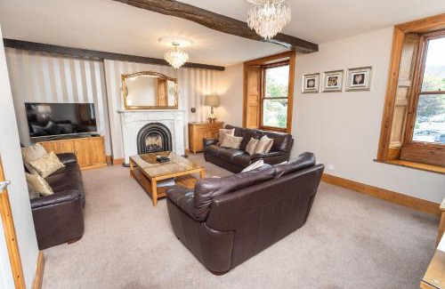 Keswick Casa | Bridge House