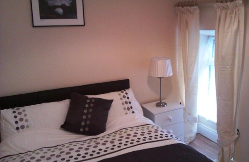 Glenties Casa | Bridge House