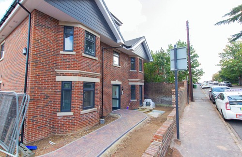 Southampton Casa | Bridge Road - Room 4a