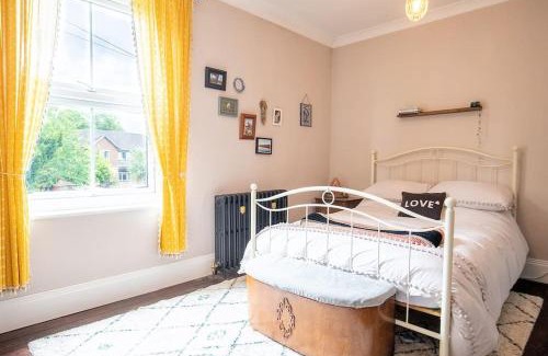 Northallerton Casa | BRIDGE TERRACE - Spacious living area, well designed & wood burner