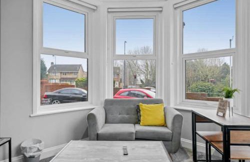 Maidstone Apartamento | BridgeCity Lovely Studio Apartment Free Parking in Maidstone