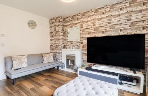 Willesborough Casa | Bridgefield House