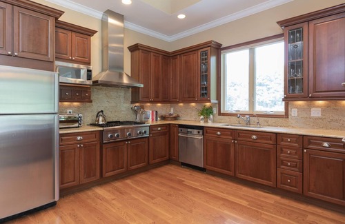 Bridgehampton Casa | Bridgehampton gem in private community- 1 mile from the village