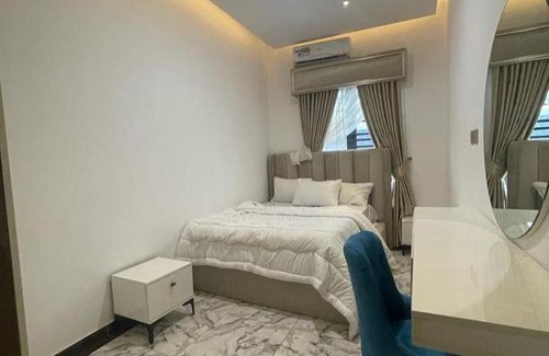 Ajah Apartamento | Bridgehomes