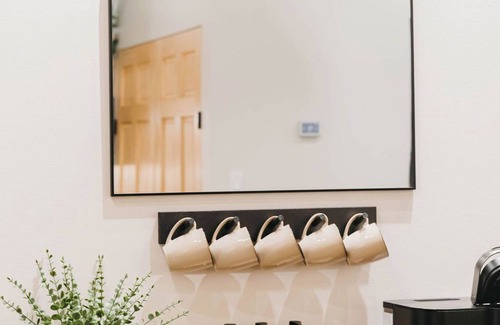 Canal Park Condominio | Bridgeman Loft | The Brix | Pool in Canal Park!