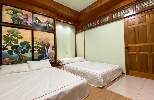 Wandan Casa | Bridgeside Homestay