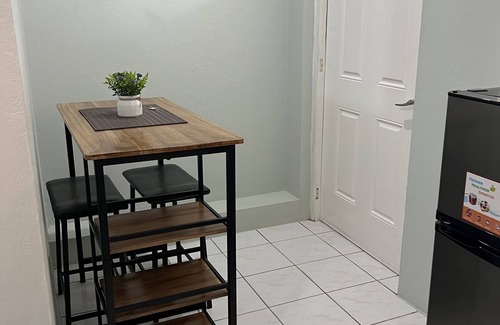 Portmore Apartamento | BridgeView Apartment 20 minutes from Hellshire Beach