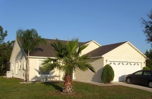 Bridgewater Crossing Casa | Bridgewater Lakes 3 Bedroom Villa by Redawning
