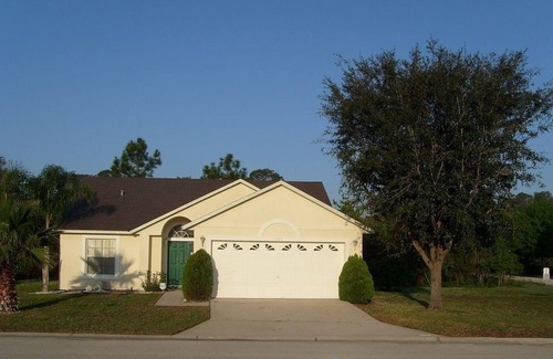 Bridgewater Crossing Casa | Bridgewater Lakes 3 Bedroom Villa by Redawning
