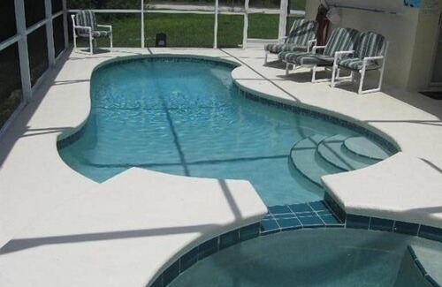Bridgewater Crossing Casa | Bridgewater Lakes 3 Bedroom Villa by Redawning