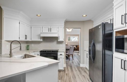 Bridlemile Casa | Bridlemile Cottage