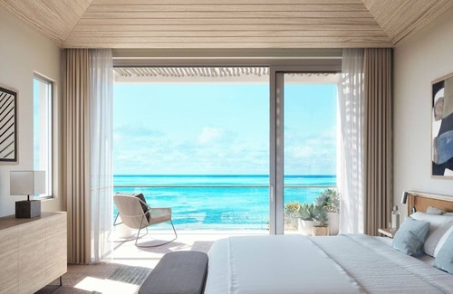 Providenciales Hotel | Bright, Contemporary Villa w/Panoramic Views of the Sea