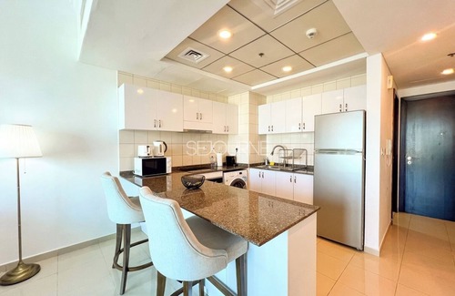 Jumeirah Apartamento | Bright 1 BR with exceptional Dubai Marina view