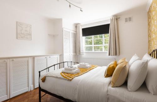St. Pancras Apartamento | Bright 1BR Bloomsbury Flat by King's Cross