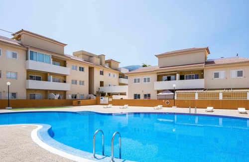 Puerto de Guimar Apartamento | Luminoso piso de 2 dormitorios con piscina y terraza