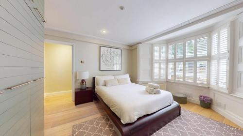Hackney Wick Apartamento | Bright 2 Bed With Patio & Backyard on Victoria Park