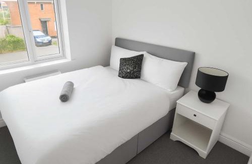 Cribbs Causeway Casa | Bright 3-Bedroom Home Near Cribbs Causeway, Bristo