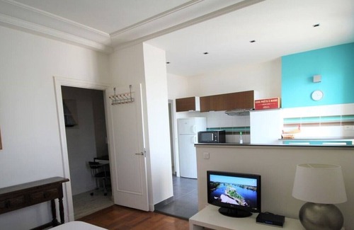 Voltaire - Saint Amour Apartamento | Luminoso estudio de 33m2 entre Part-Dieu y Bellecour en el 8 ° piso sin vis-à-vis