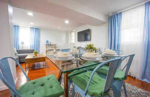 Southeast Yonkers Apartamento | Bright 3bed basement with backyard & free parking