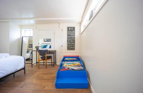 Southeast Yonkers Apartamento | Bright 3bed basement with backyard & free parking