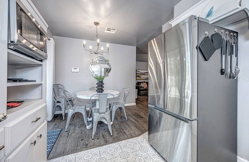 Norman Casa | Bright 3BR 2BA Entire Home in Norman-Close to OU!