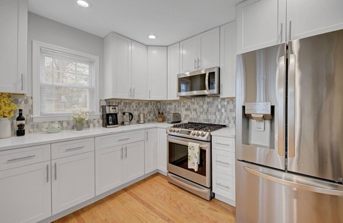 Princeton Junction Casa | Bright 4BR House w/ Large Backyard and Sunroom
