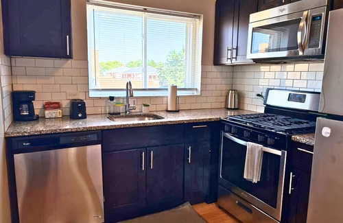 West Ridge Apartamento | 1BR Spot, Fully Furnished