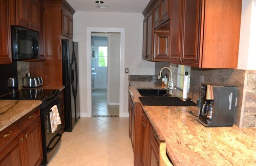 Juno Beach Casa | Soleado bungalow privado cerca de la playa