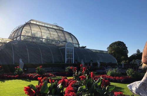 Kew Apartamento | Bright and airy 2 bed flat in Kew Gardens. 5 min walk to Botanical Gardens.