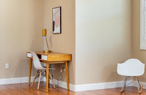 Dublin Casa | Bright and Airy 3BR with Jacuzzi Tub in Dublin