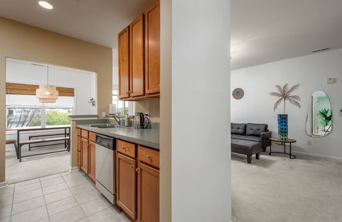 Sussex County Condominio | Bright and Airy Coastal Retreat 3rd Floor Condo