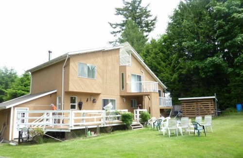 Point Roberts Casa | Brillante y aireado en el punto