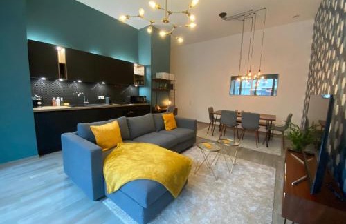 Gare Apartamento | Bright and chic apartment in Lux City