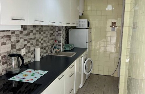 Pla del Bon Repós Apartamento | Apartamento luminoso y limpio, Alicante, plaza Manila (playa- a 25minutos a pie)