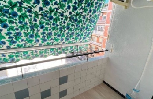Pla del Bon Repós Apartamento | Apartamento luminoso y limpio, Alicante, plaza Manila (playa- a 25minutos a pie)