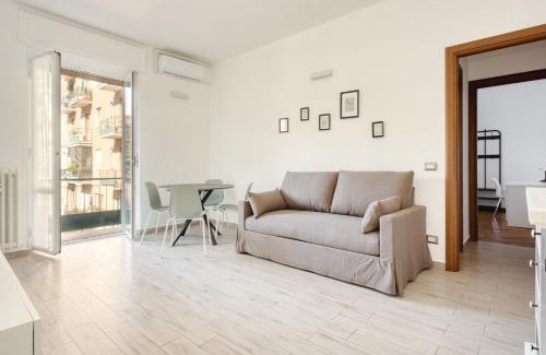 Giambellino Apartamento | Bright and comfortable flat Solari area