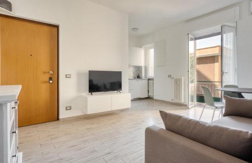 Giambellino Apartamento | Bright and comfortable flat Solari area